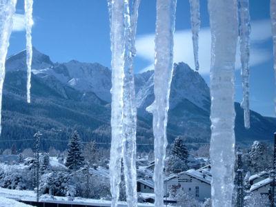 Hotel Roter Hahn - Bed & Breakfast Garmisch-Partenkirchen Exterior photo